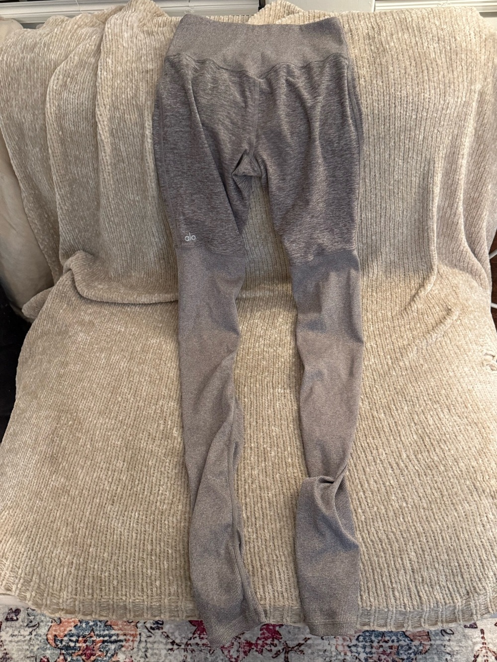 Alo Yoga Goddess Leggings